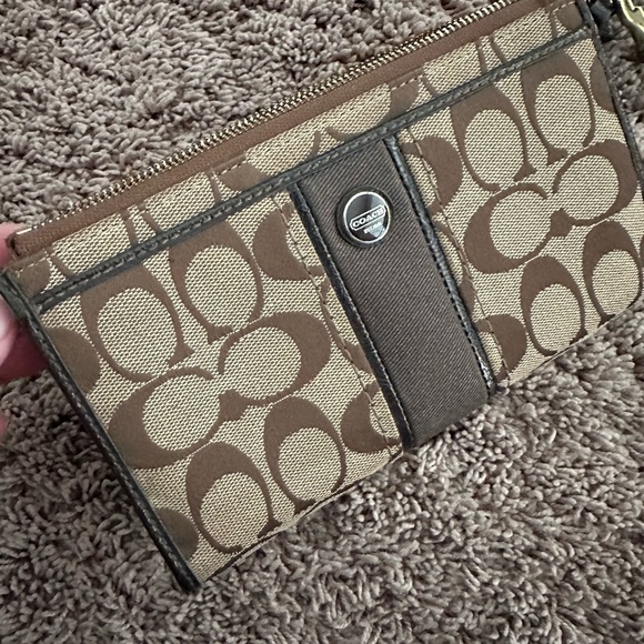 Coach Wallet - Picture 2 of 4